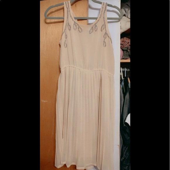 Dress - Picture 1 of 2